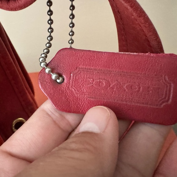 Vintage coach leather bags, used condition with signs of used all overs. - Picture 9 of 14